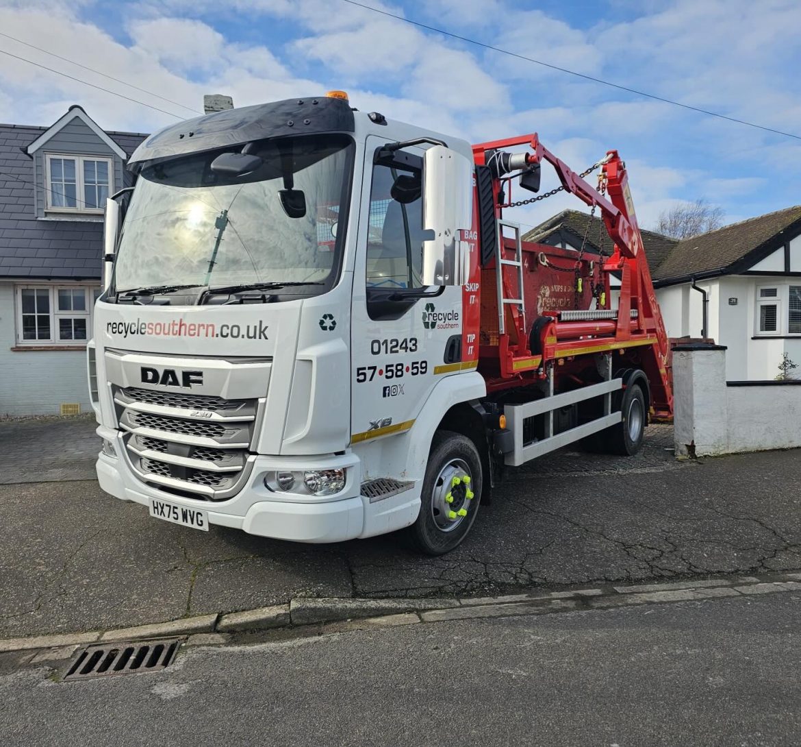 Photo of Recycle Southern's New Skip Lorry